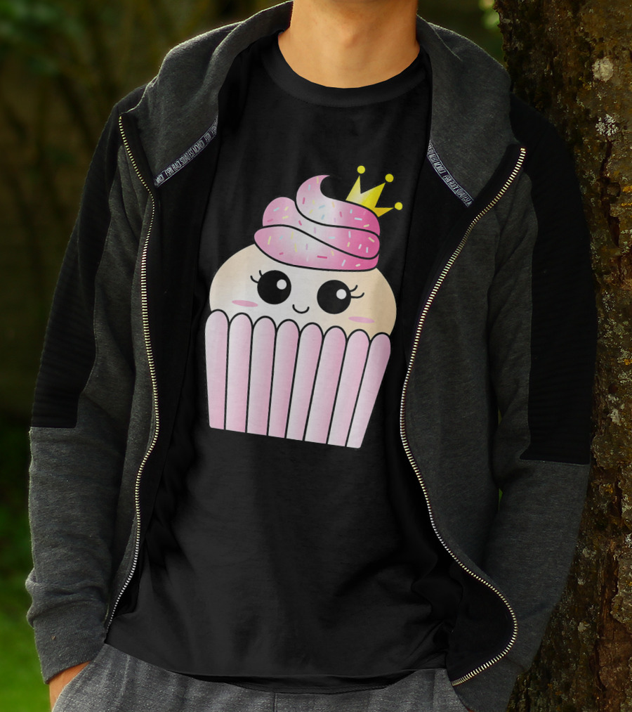 Sweet Pink Cupcake Muffin Queen Kawaii Crown T-Shirt