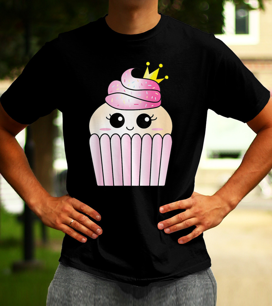 Sweet Pink Cupcake Muffin Queen Kawaii Crown T-Shirt