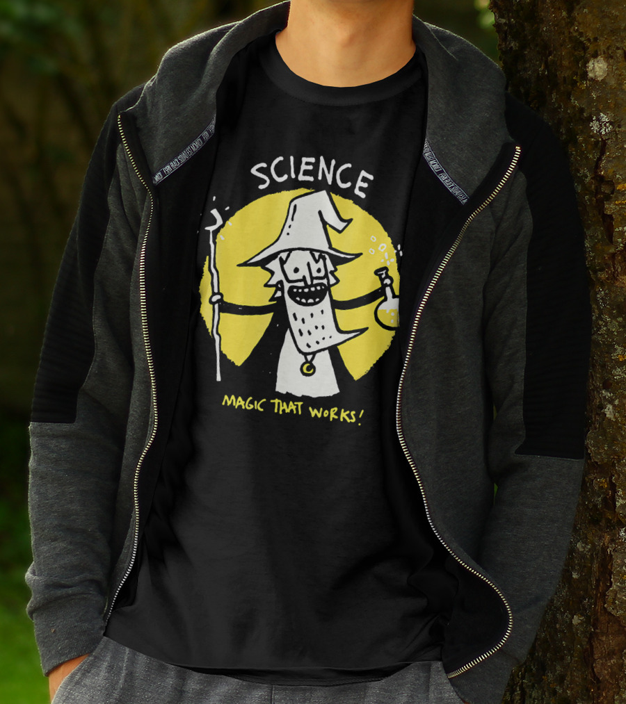 Science Magic That Works Wizard With Beaker And Staff T-Shirt