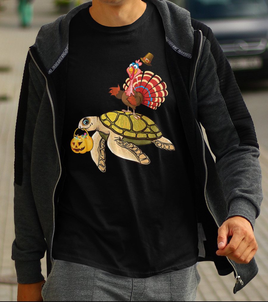 Turkey Riding Turtle Pumpkin Funny Sea Thanksgiving Halloween Fusion T-Shirt