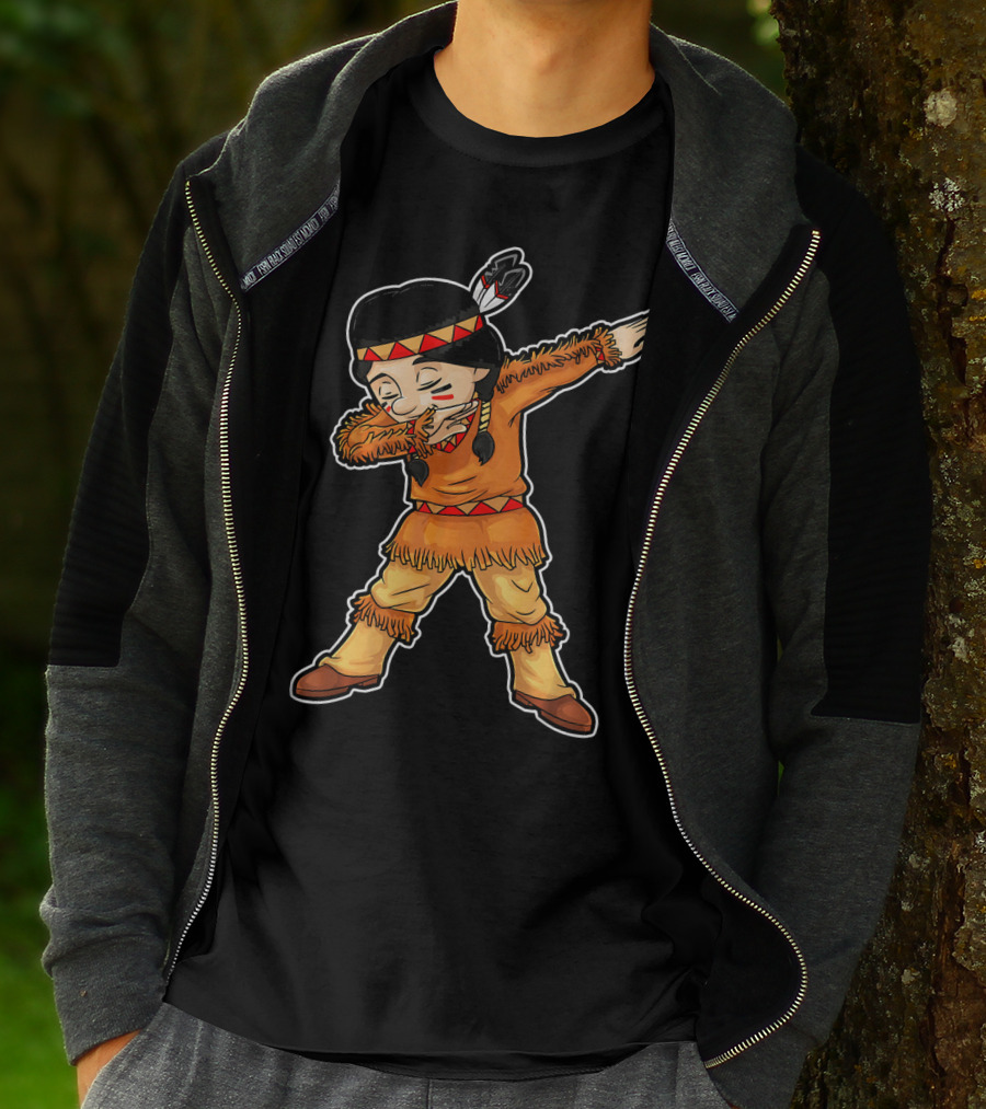 Dabbing Native American Pilgrim In Traditional Attire T-Shirt