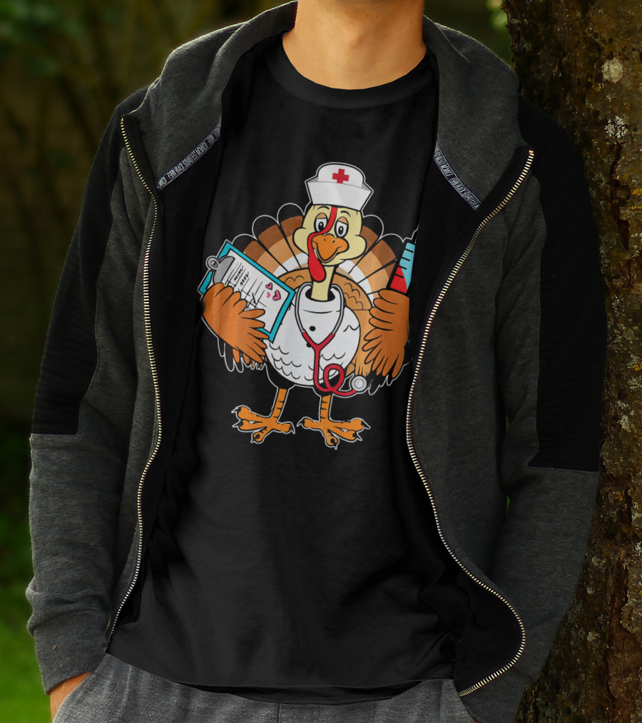 Thanksgiving Turkey Nurse Doctor With Syringe And Clipboard T-Shirt