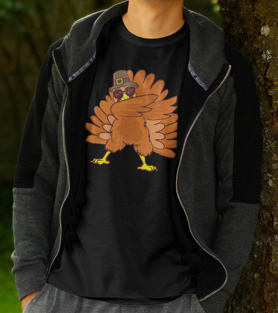Thanksgiving Turkey Dab Dance With Sunglasses And Pilgrim Hat T-Shirt