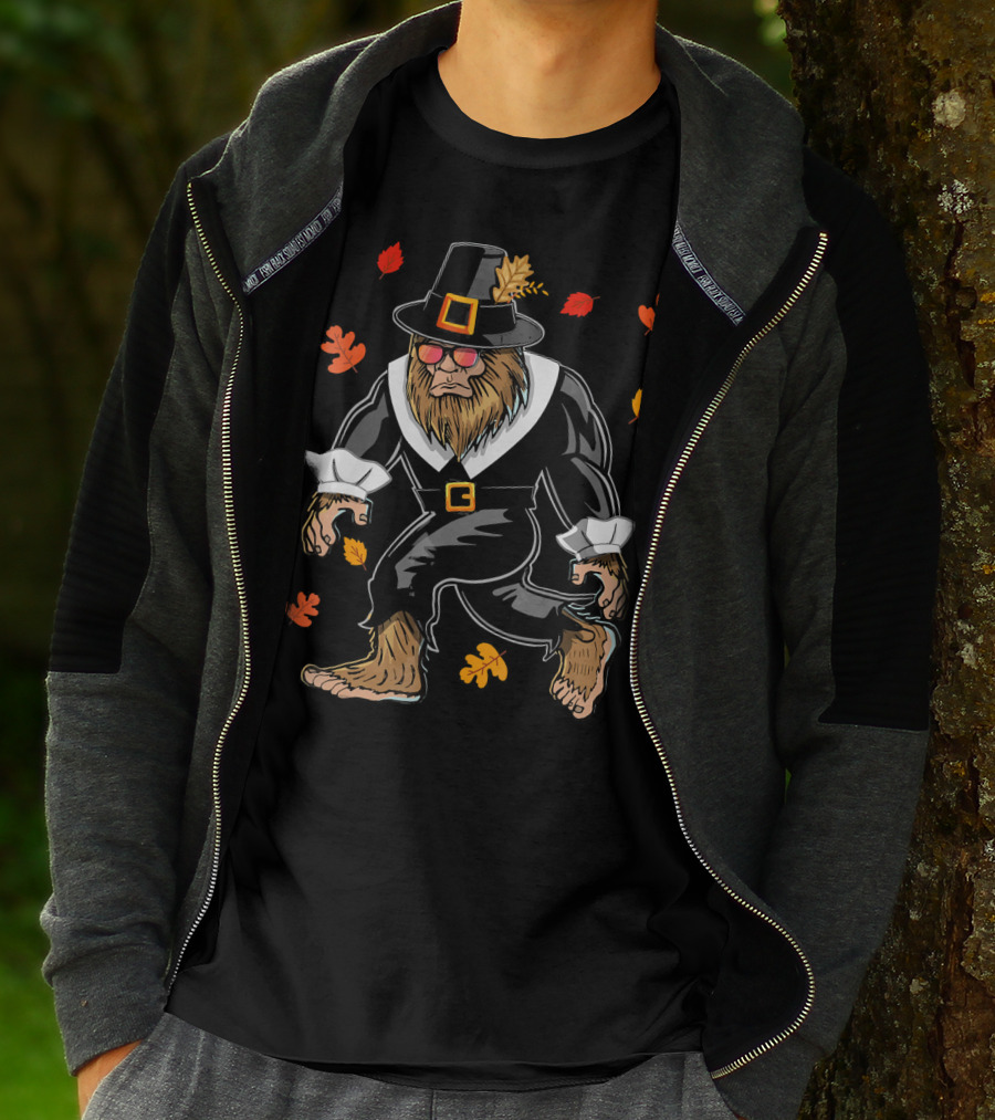 Thanksgiving Pilgrim Bigfoot Sasquatch With Autumn Leaves T-Shirt
