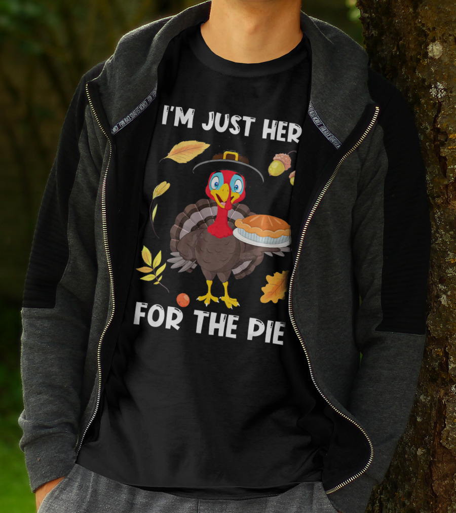 I'm Just Here For The Pie Turkey With Pilgrim Hat And Autumn Leaves T-Shirt