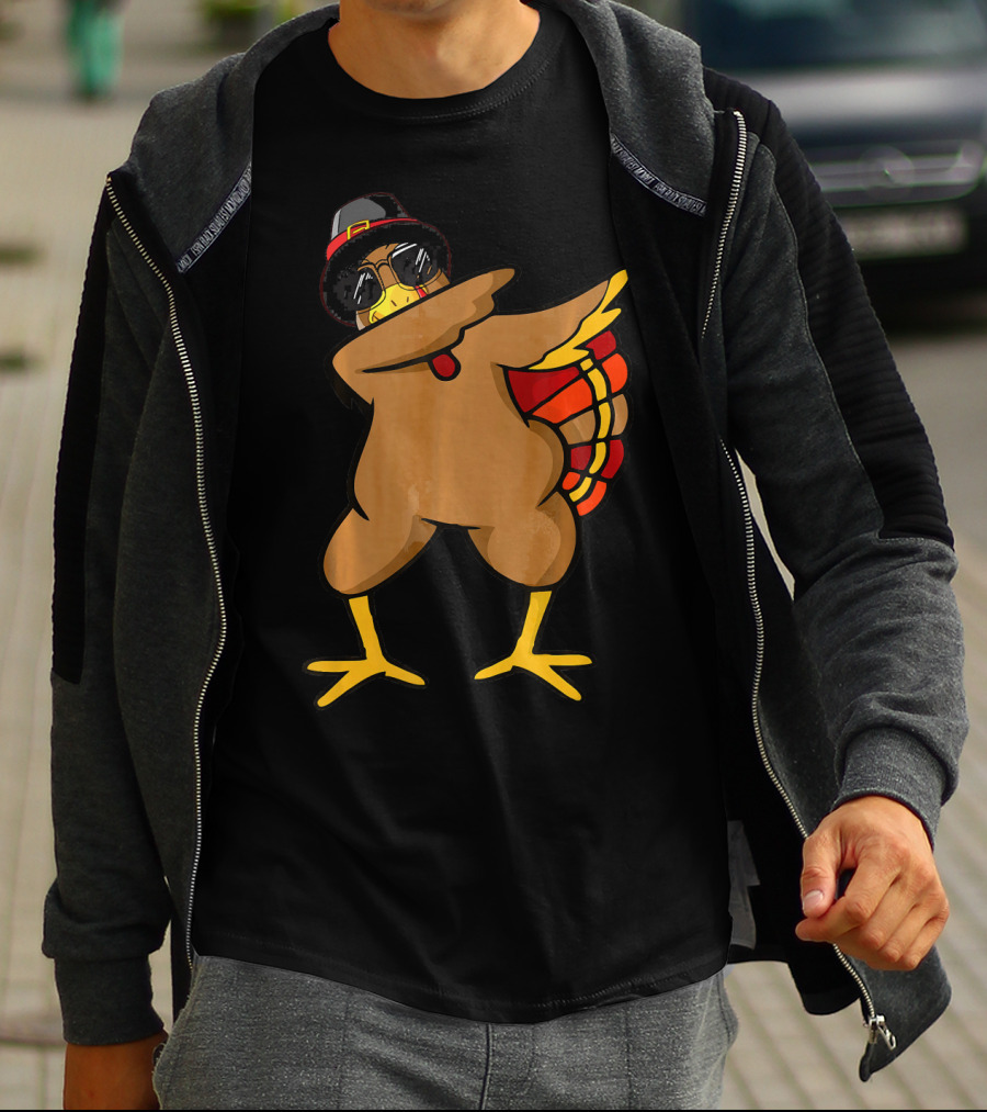 Funny Dabbing Turkey With Sunglasses And Hat T-Shirt