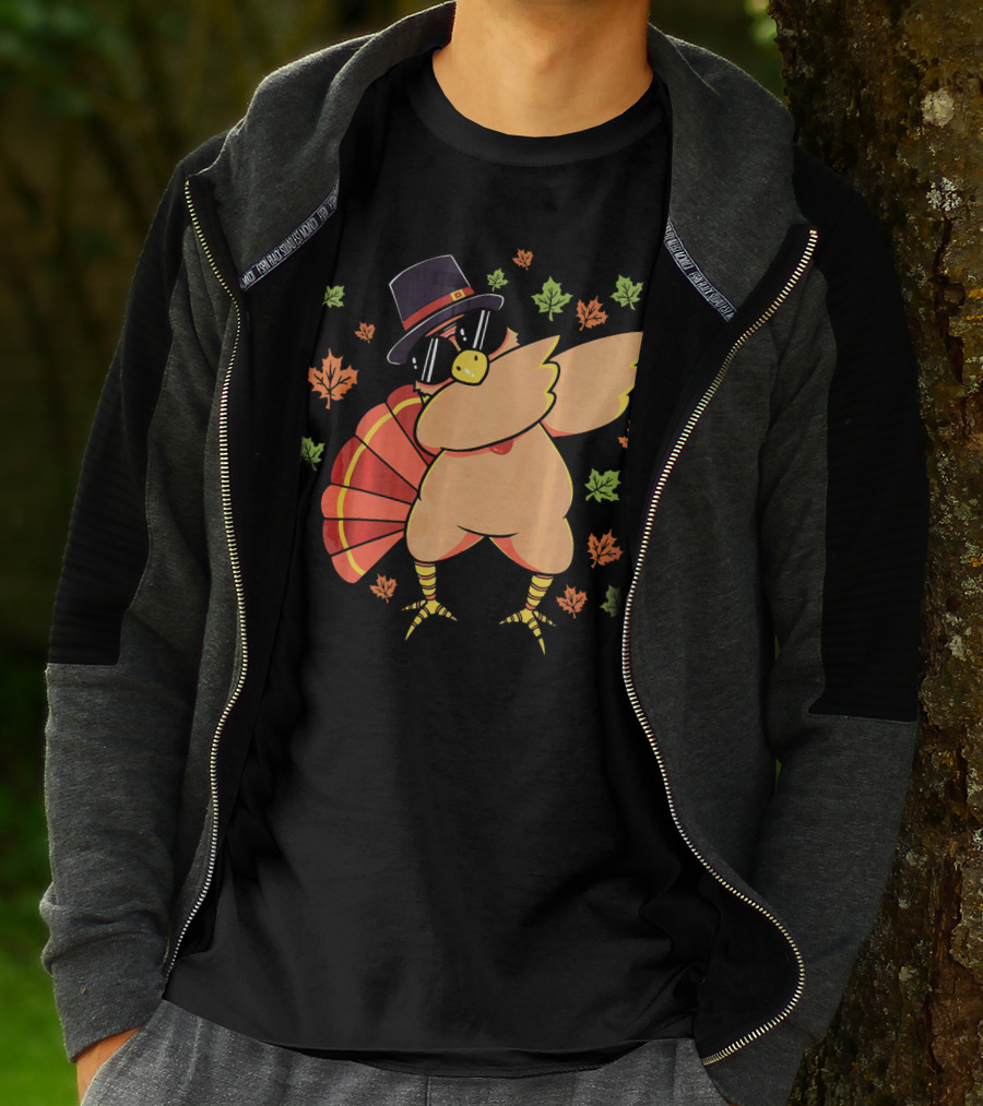 Cute Dabbing Turkey With Sunglasses And Pilgrim Hat Surrounded By Autumn Leaves T-Shirt