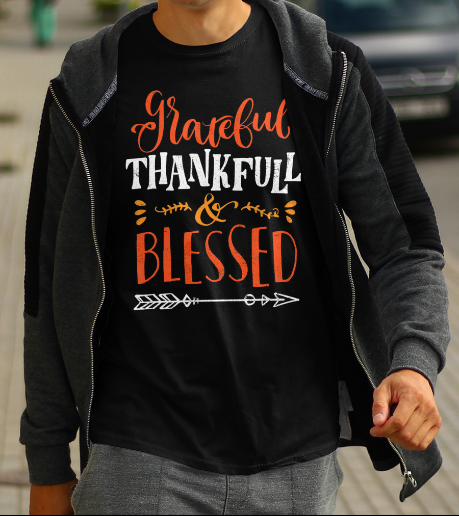 Grateful Thankful Blessed Arrow Typography T-Shirt