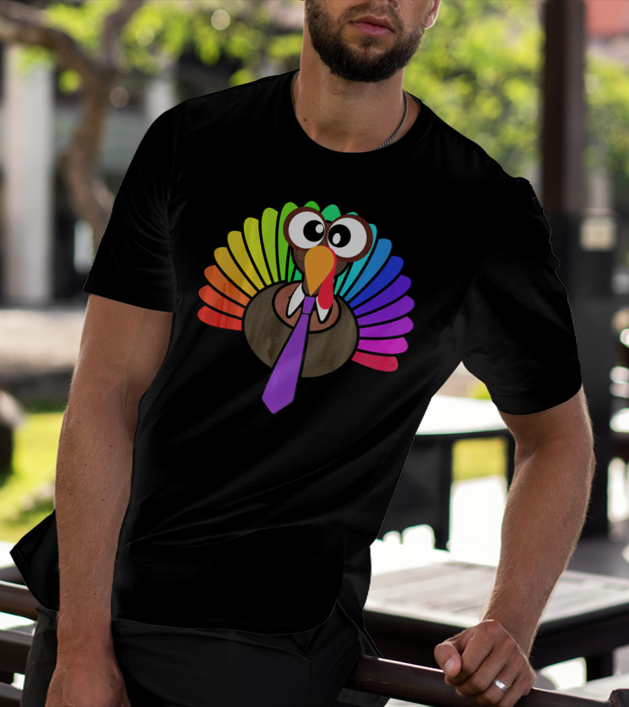 Turkey Face Tie Thanksgiving Colorful Feathers T-Shirt