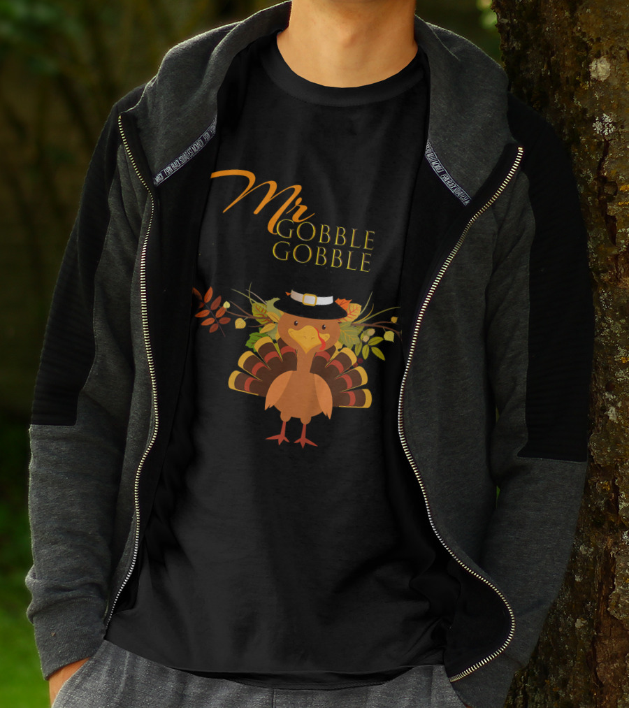 Mr Gobble Gobble Turkey With Autumn Leaves And Hat T-Shirt