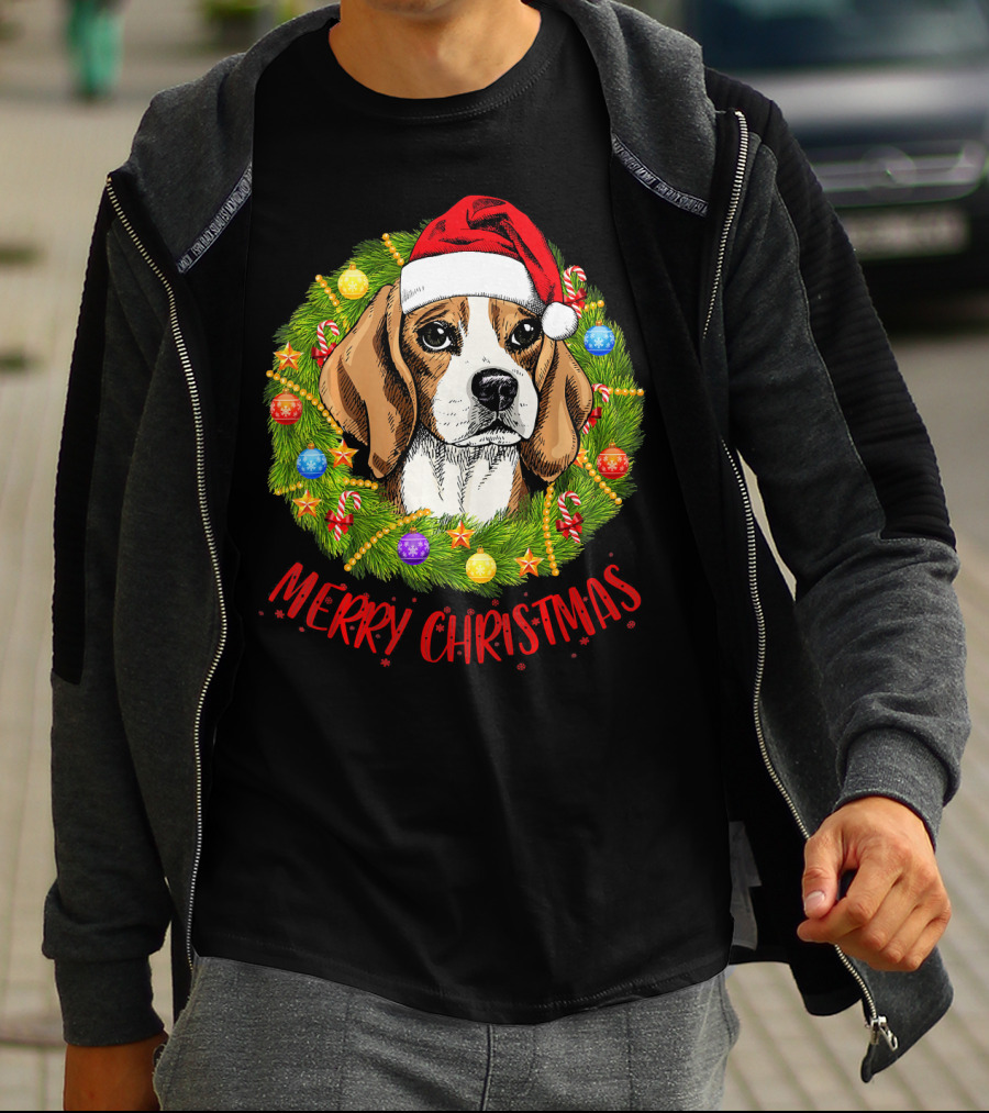 Merry Christmas Beagle Dogs In Santa Hat With Holiday Wreath T-Shirt