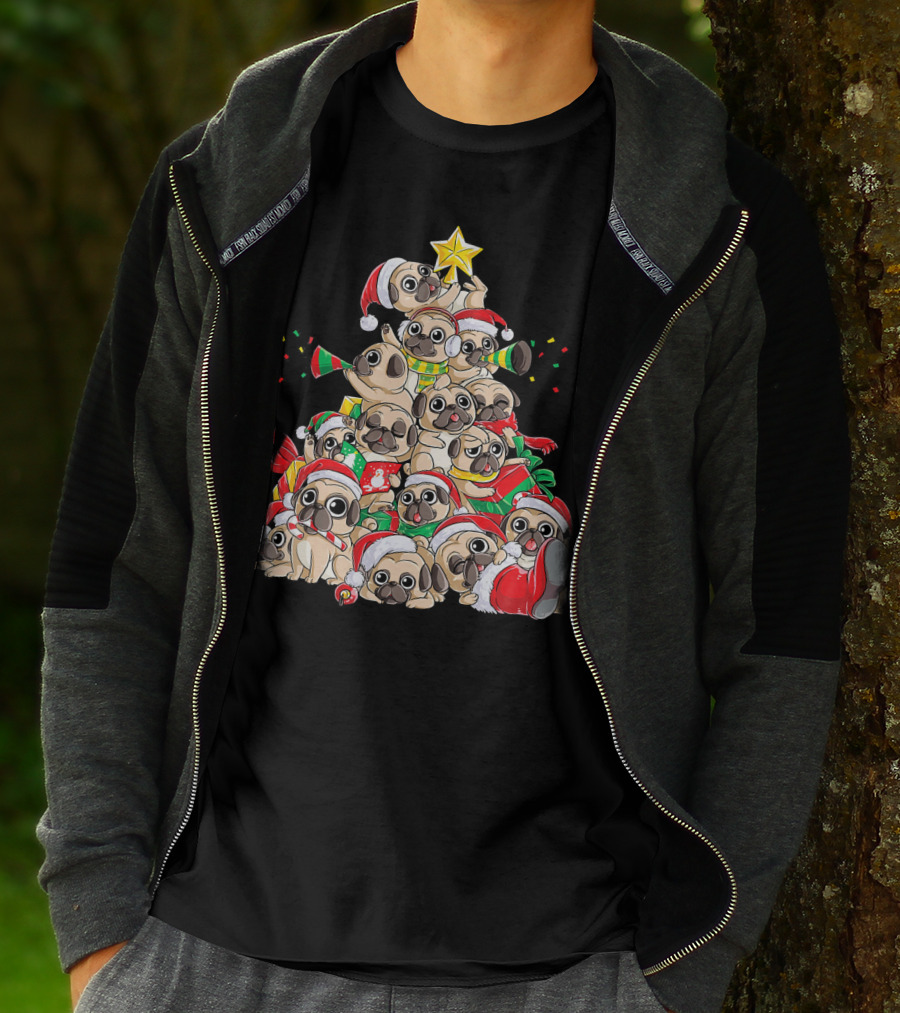 Merry Pugmas Christmas Tree With Pugs In Santa Hats T-Shirt