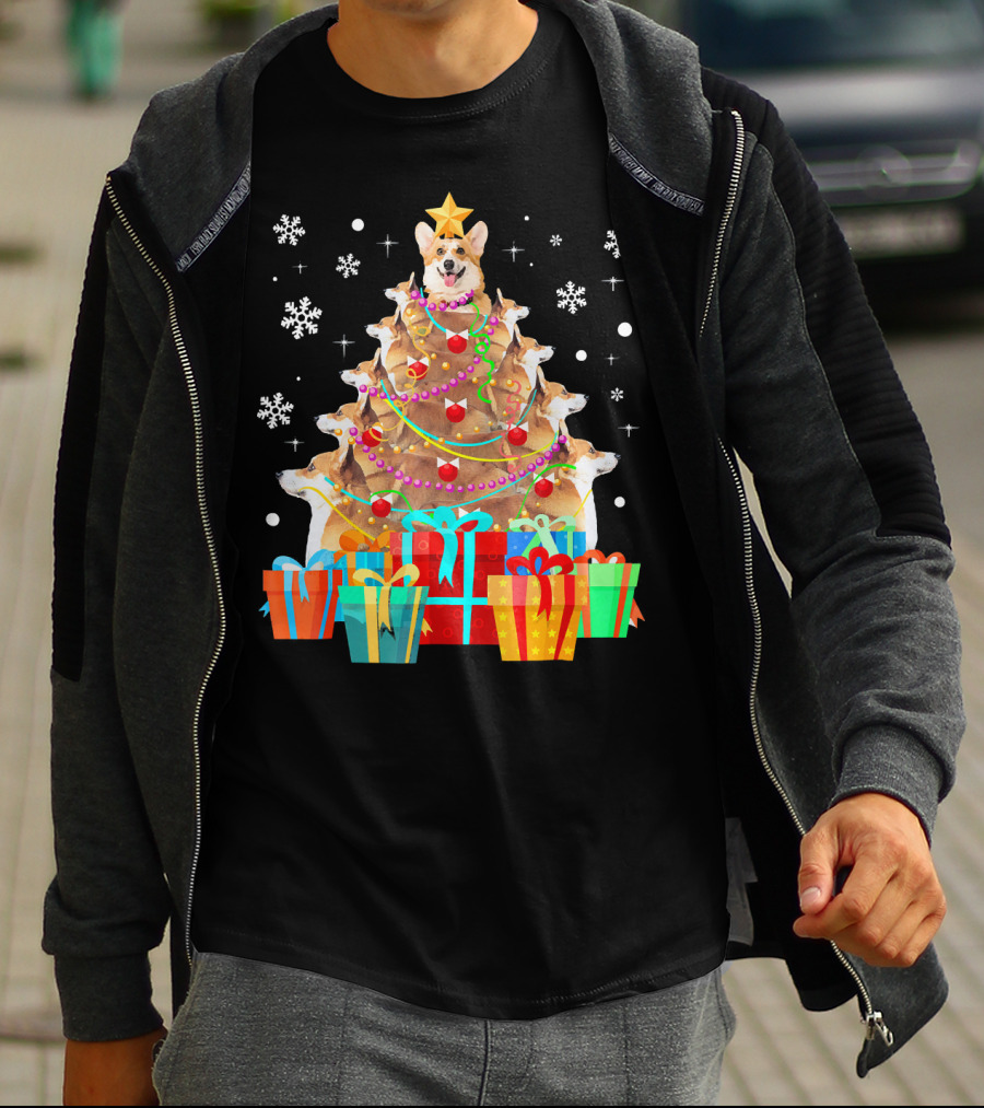 Corgi Christmas Tree With Decorations And Presents T-Shirt