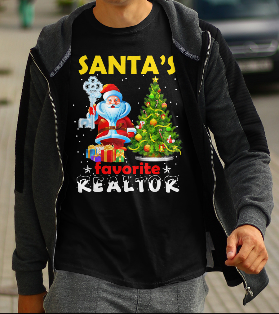 Santa's Favorite Realtor Christmas Tree Presents Key T-Shirt