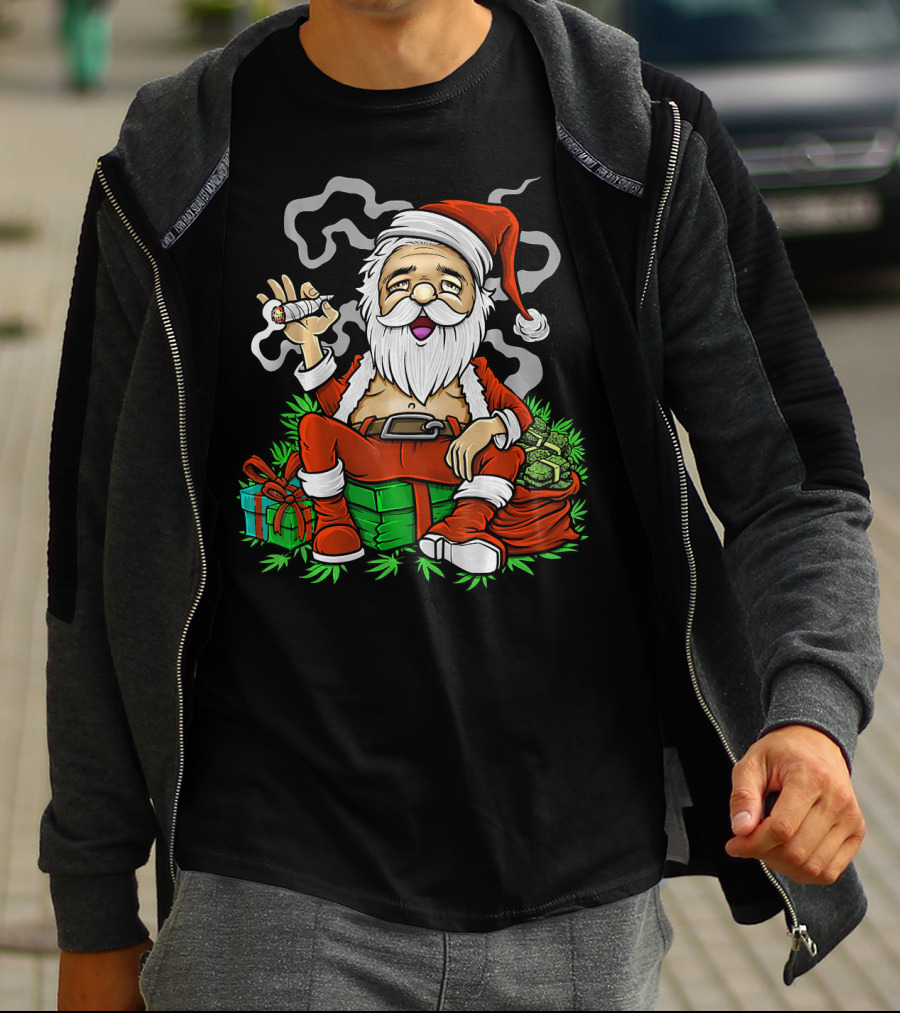 Santa Smoking Weed Christmas Funny 420 Gifts And Cannabis T-Shirt