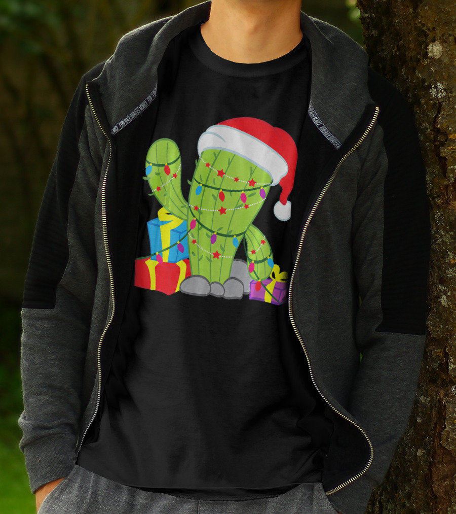 Cactus Tree Santa Hat Christmas Presents Mexican T-Shirt