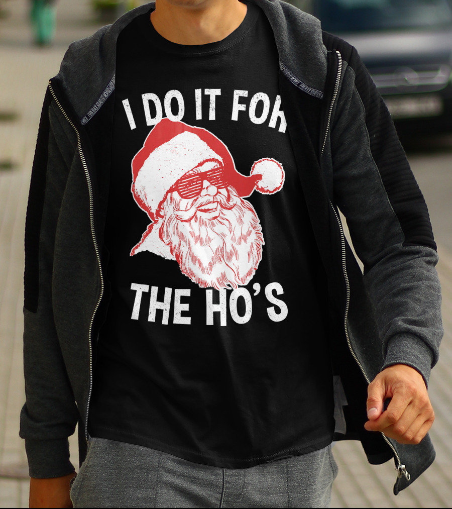 I Do It For The Ho's Santa Claus Sunglasses Retro Hipster T-Shirt