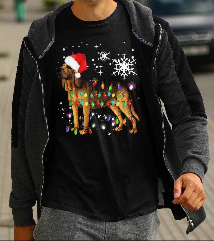 Bloodhound Dog Wrapped In Christmas Lights Santa Hat Snowflakes T-Shirt