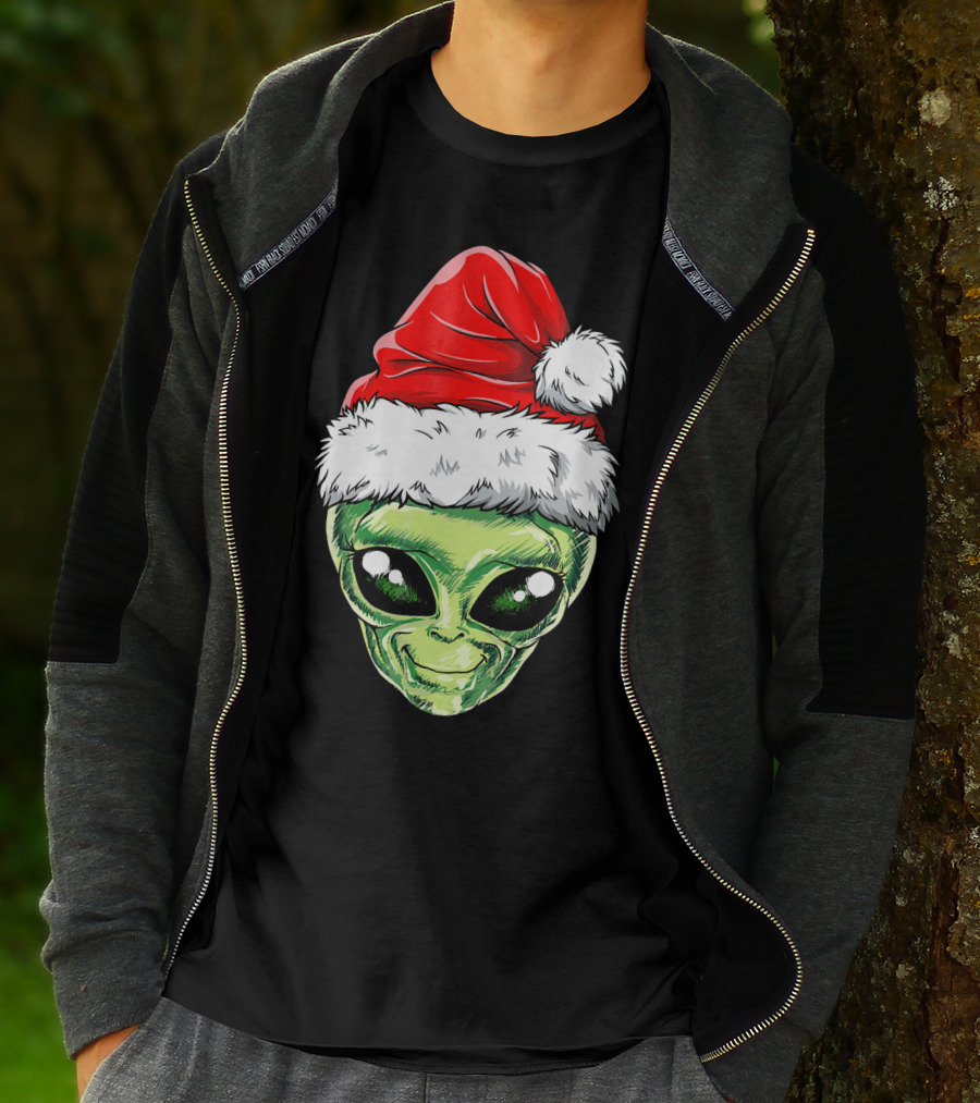 Alien Santa Christmas Hat T-Shirt