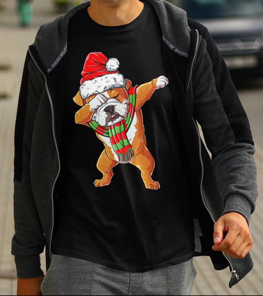 Dabbing English Bulldog Santa Claus With Christmas Hat And Scarf T-Shirt