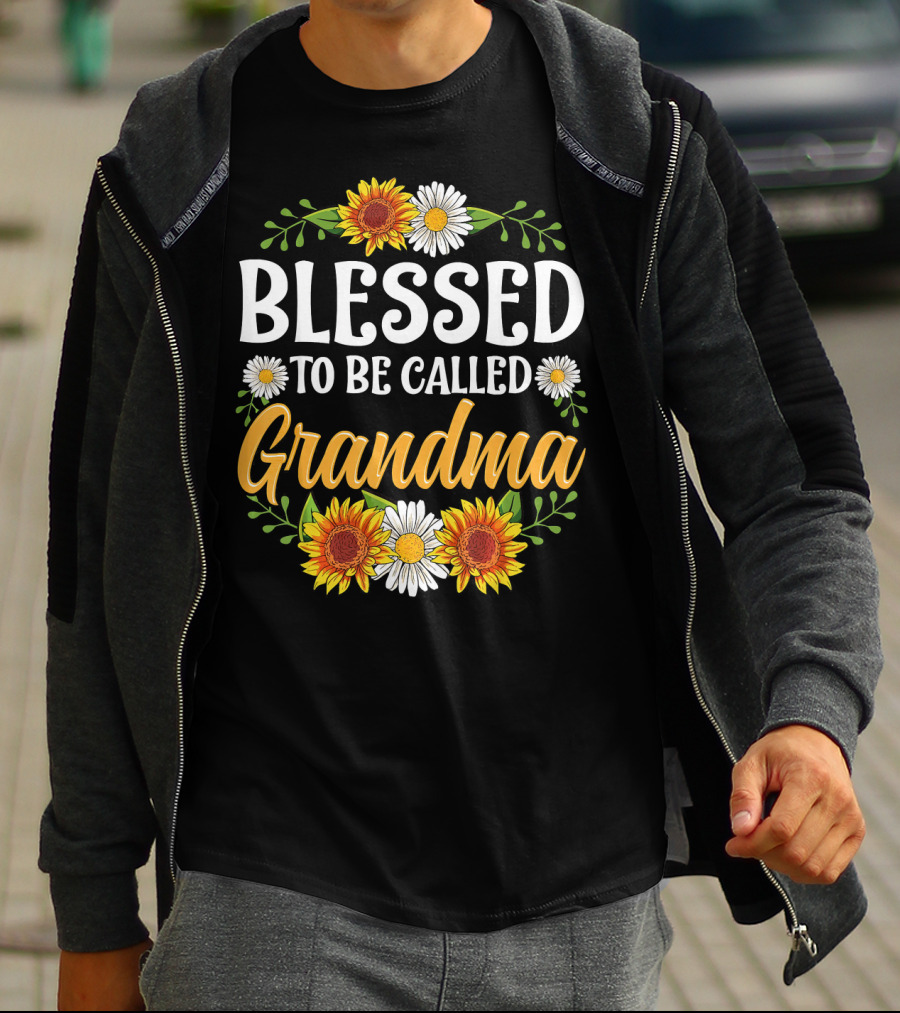 Blessed To Be Called Grandma Sunflower Daisy Floral T-Shirt