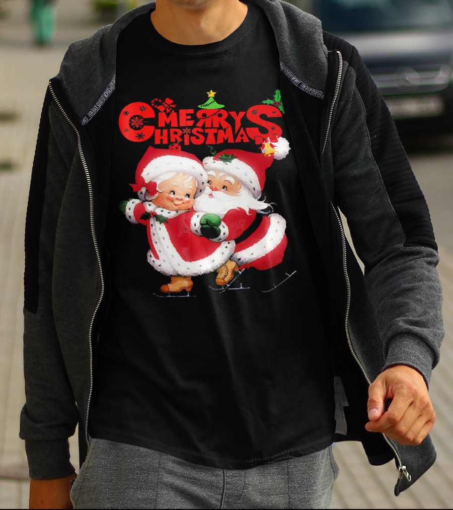 Merry Christmas Cute Mrs Claus And Santa Skating T-Shirt
