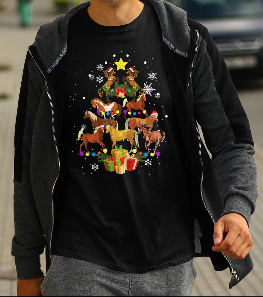 Horse Christmas Tree Festive Snowflakes T-Shirt