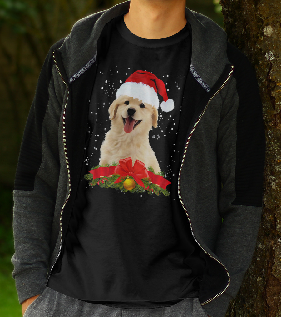 Golden Retriever Santa Hat Christmas Wreath T-Shirt