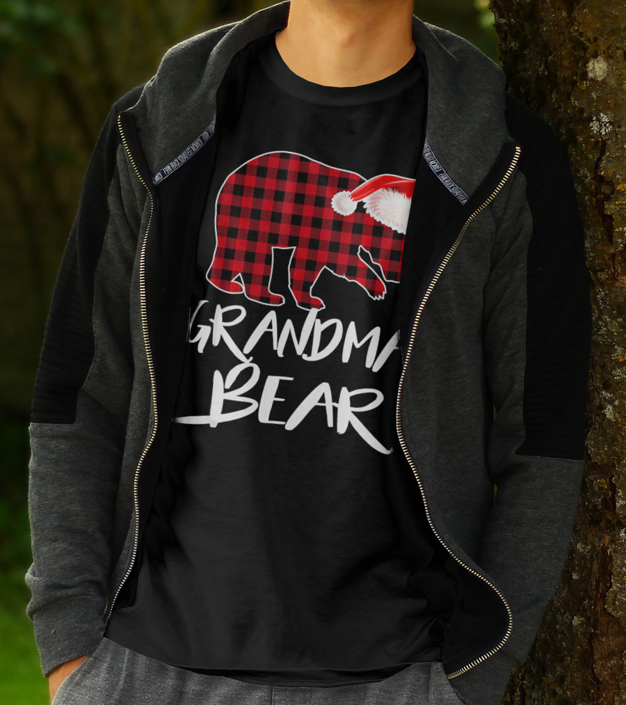 Grandma Bear Red Plaid Santa Hat T-Shirt