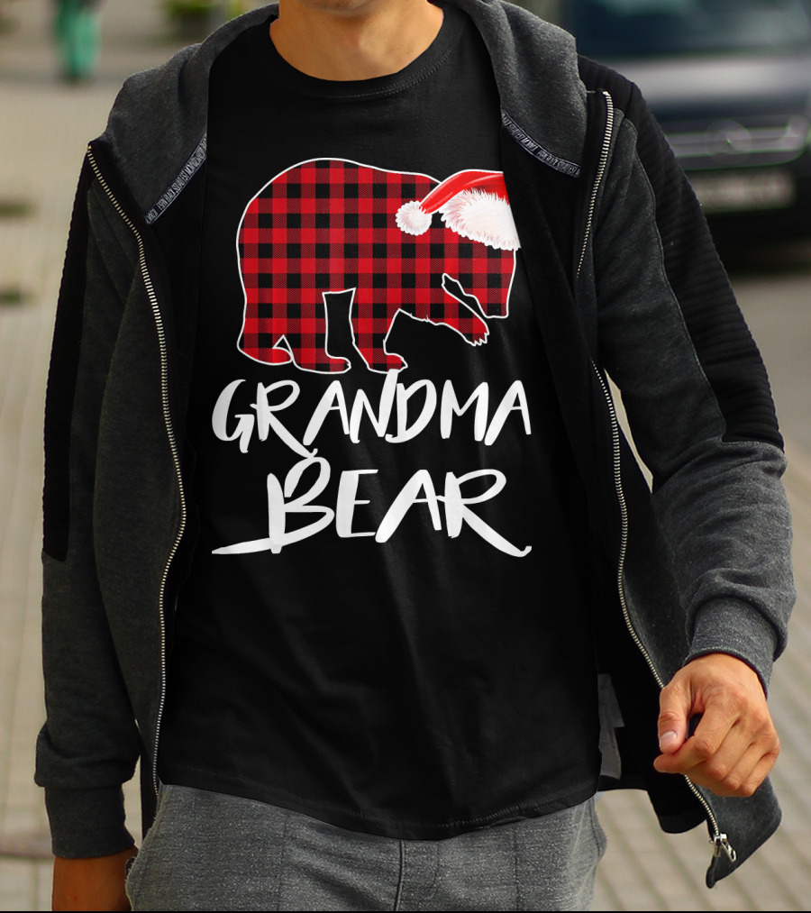 Grandma Bear Red Plaid Santa Hat T-Shirt