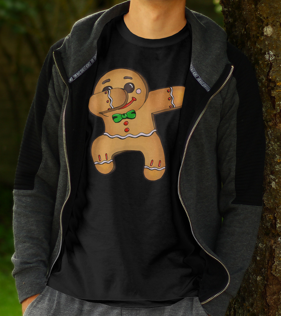 Dabbing Gingerbread Man Christmas Cookie With Bow Tie T-Shirt