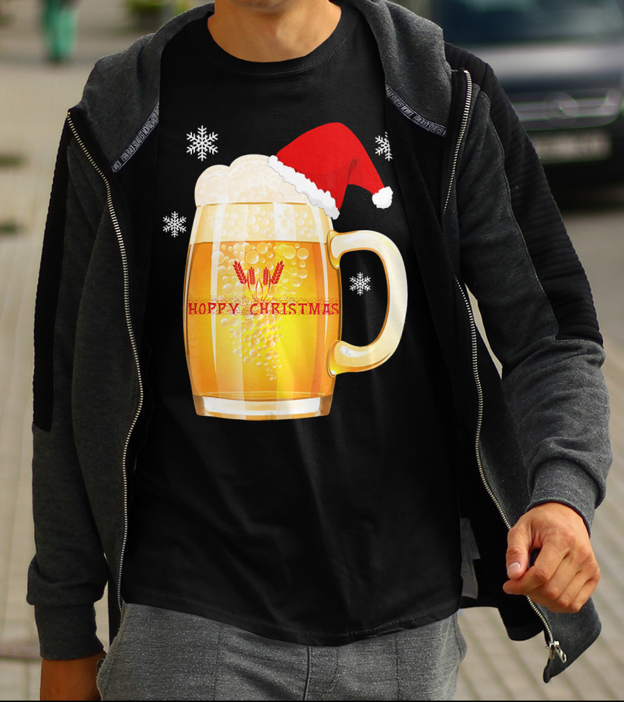 Hoppy Christmas Beer Santa Mug With Snowflakes T-Shirt