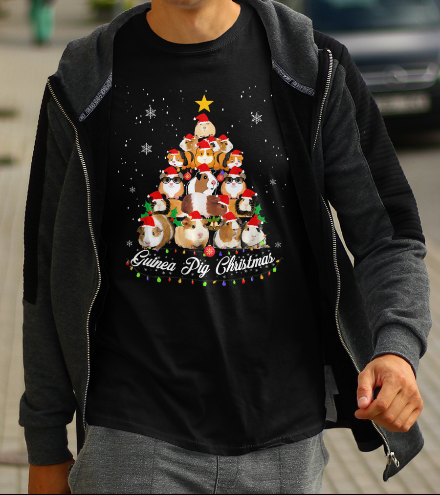 Guinea Pig Christmas Tree With Santa Hats And Snowflakes T-Shirt
