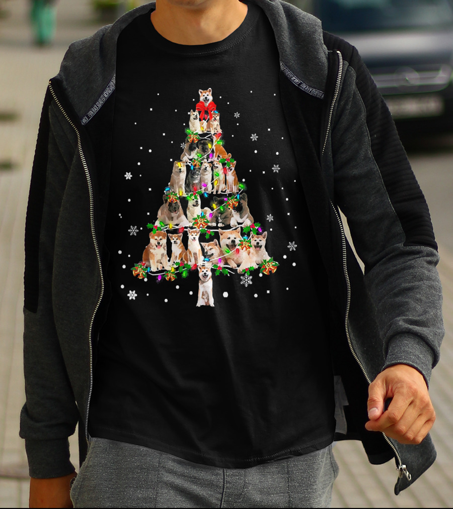 Cute Akita Dog Christmas Tree Decor With Snowflakes And Festive Lights T-Shirt