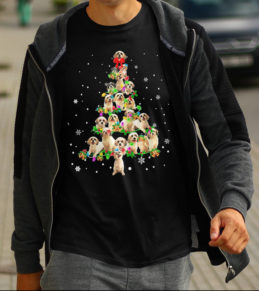 Cute Cavachon Dog Christmas Tree With Snowflakes And Bow T-Shirt
