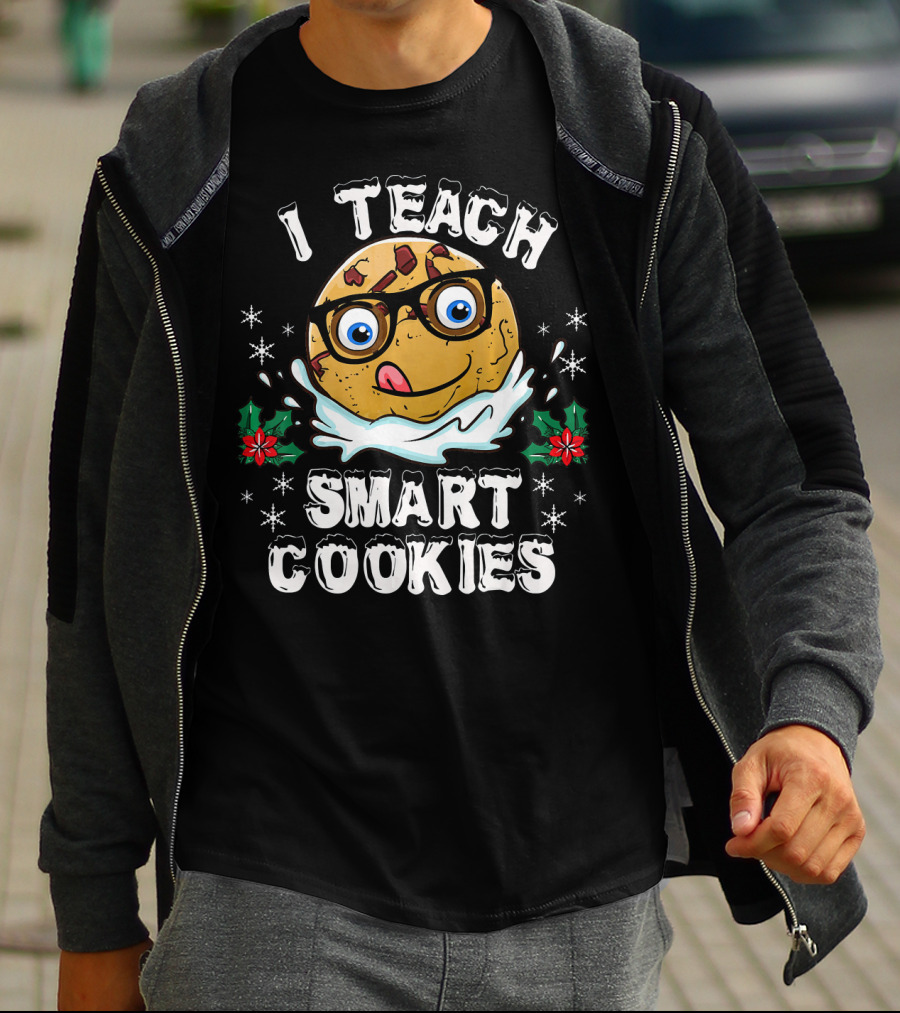 I Teach Smart Cookies Nerdy Christmas Cookie With Glasses And Snowflakes T-Shirt