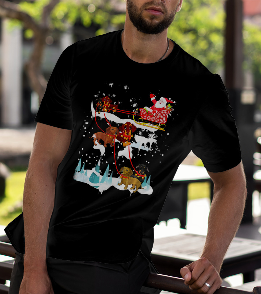 Santa Sleigh With Dachshund Reindeer Christmas Scene T-Shirt