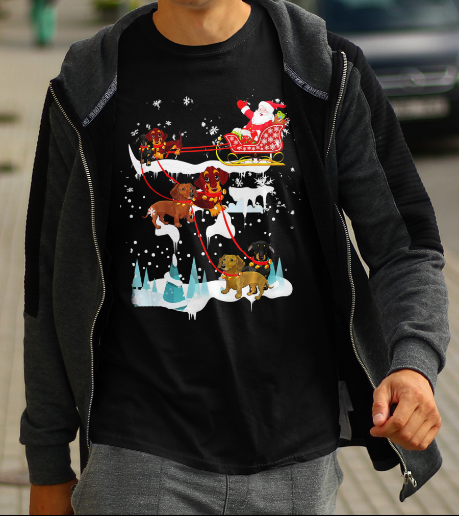Santa Sleigh With Dachshund Reindeer Christmas Scene T-Shirt