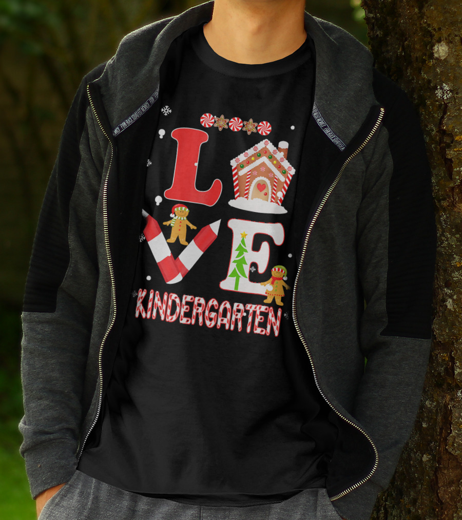 Love Kindergarten Teacher Gingerbread Candy Cane Christmas T-Shirt