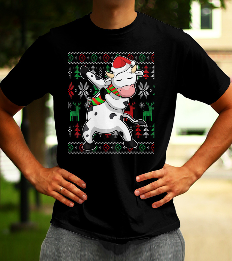 Ugly Christmas Dabbing Santa Cow With Festive Reindeer And Snowflakes T-Shirt