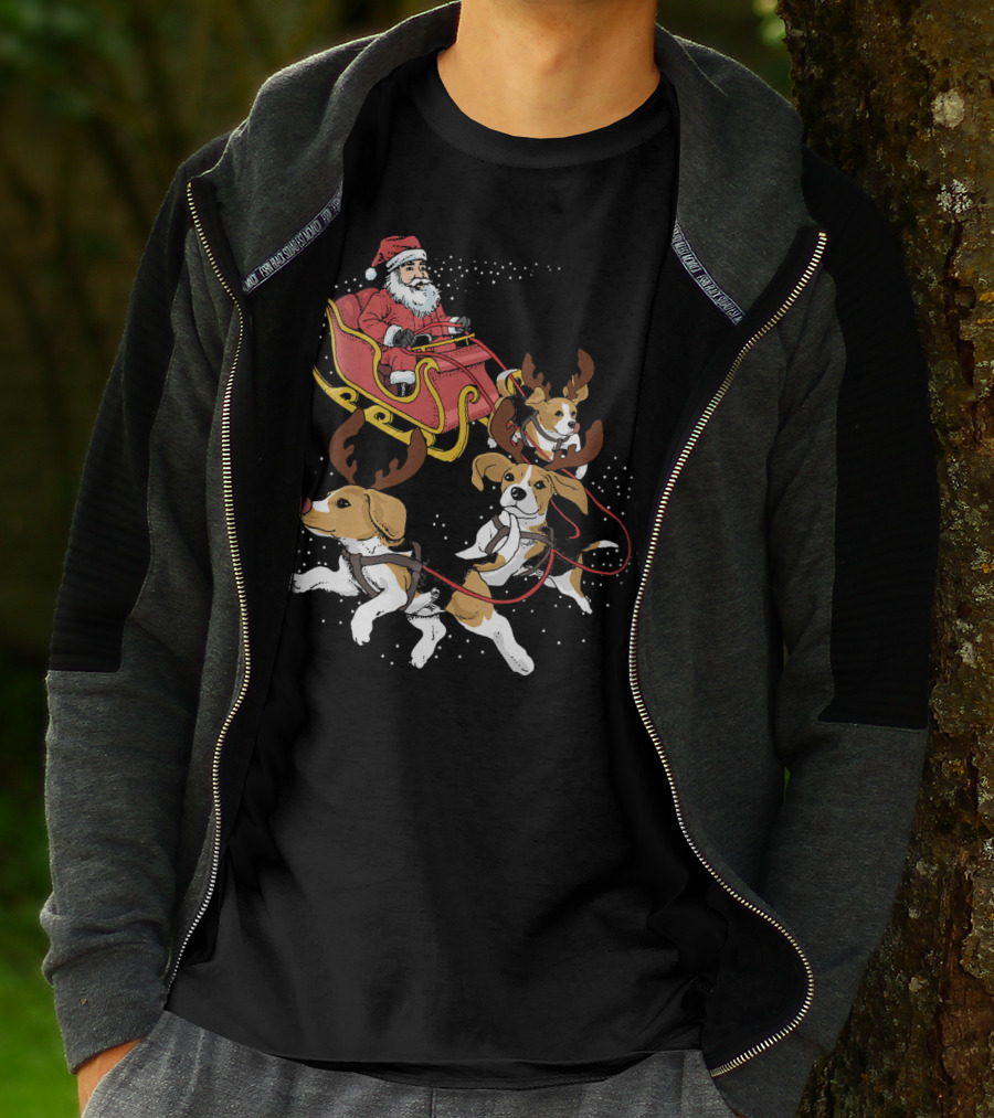 Santa's Sleigh With Beagle Reindeer Trio T-Shirt