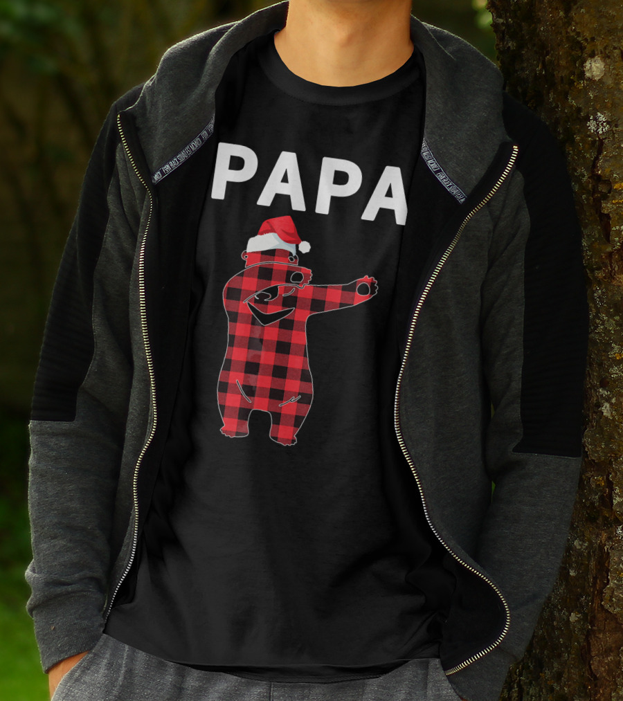 PAPA Bear Plaid Santa Hat Christmas Dabbing T-Shirt