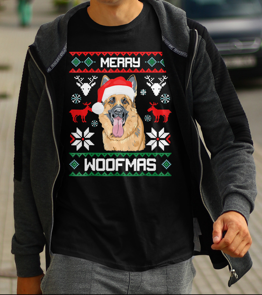 Merry Woofmas German Shepherd Santa Hat Christmas Reindeer Snowflakes T-Shirt