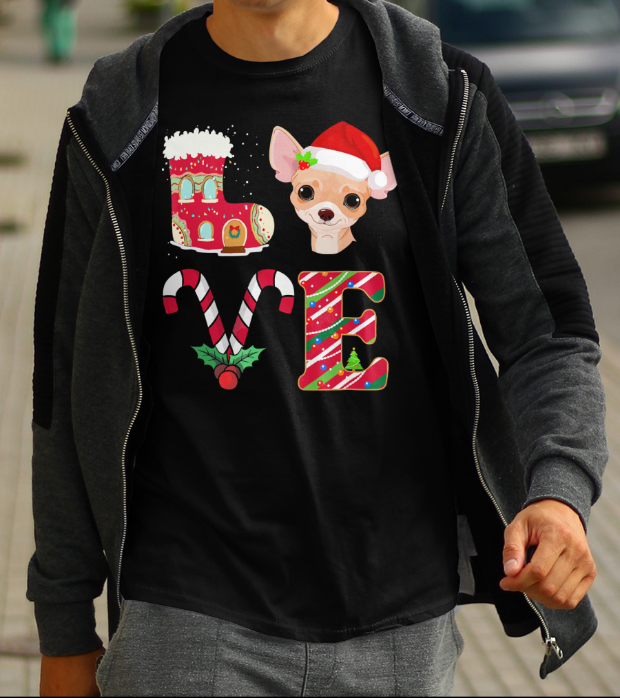 I Love My Chihuahua Christmas Theme With Santa Hat And Holiday Decorations T-Shirt