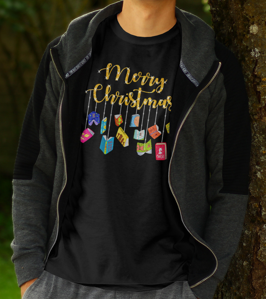 Merry Christmas Happy Reading Books Ornaments T-Shirt
