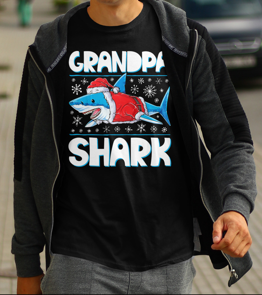 Grandpa Shark In Santa Hat With Snowflakes T-Shirt