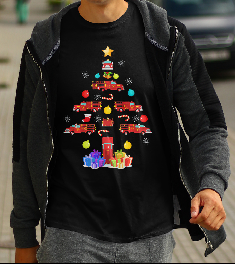 Funny Firefighter Christmas Tree Ornament Fire Truck Star Gifts T-Shirt