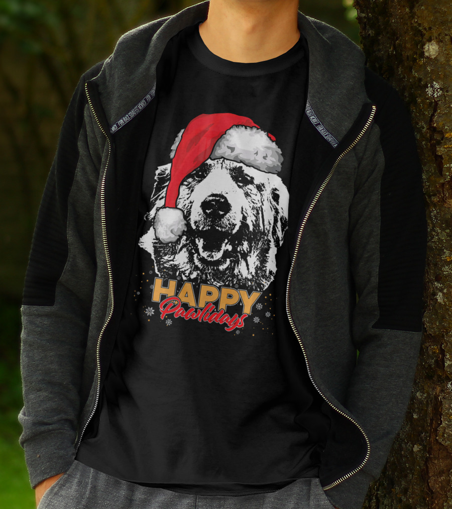 Happy Pawlidays Funny Christmas Great Pyrenees Santa Hat T-Shirt