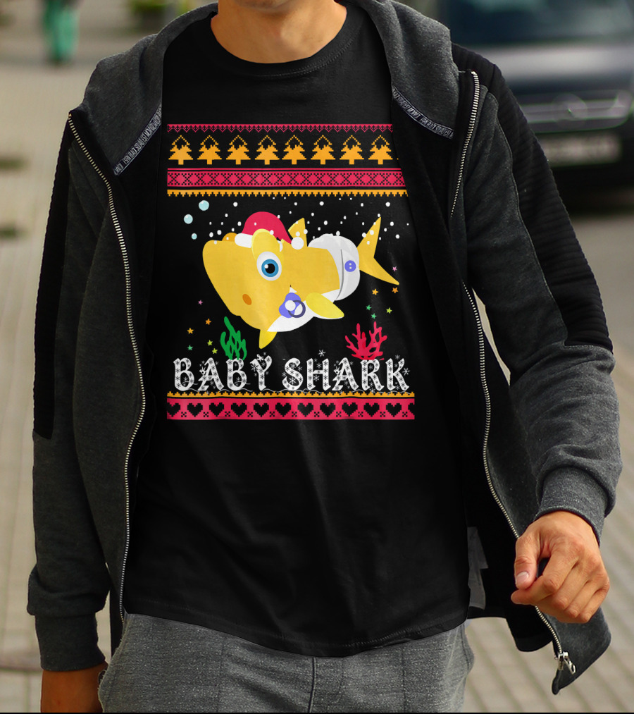 Baby Shark Santa Hat Christmas T-Shirt