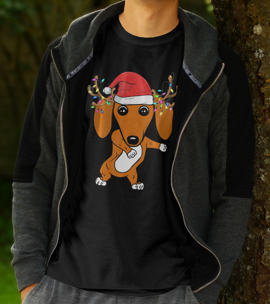 Dabbing Dachshund With Santa Hat And Reindeer Antlers T-Shirt